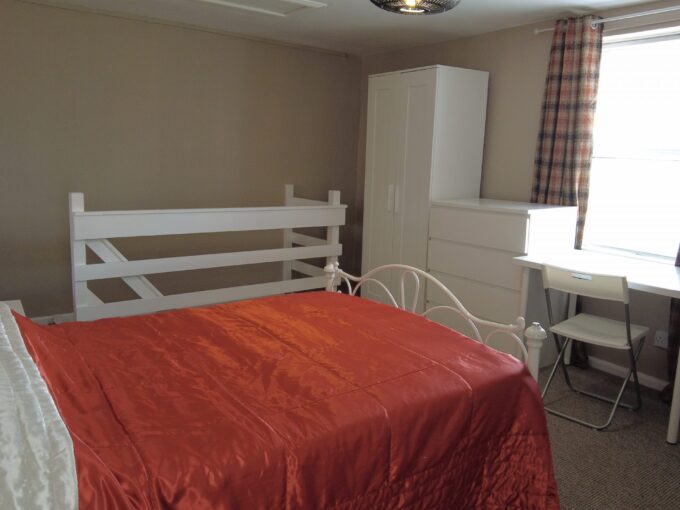 Bed 1