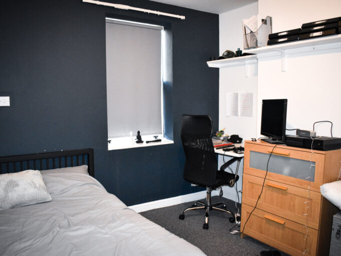 bed 1