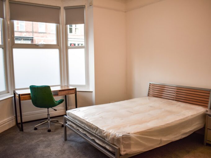 bed 1 2