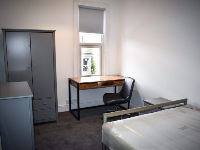 bed 3 3